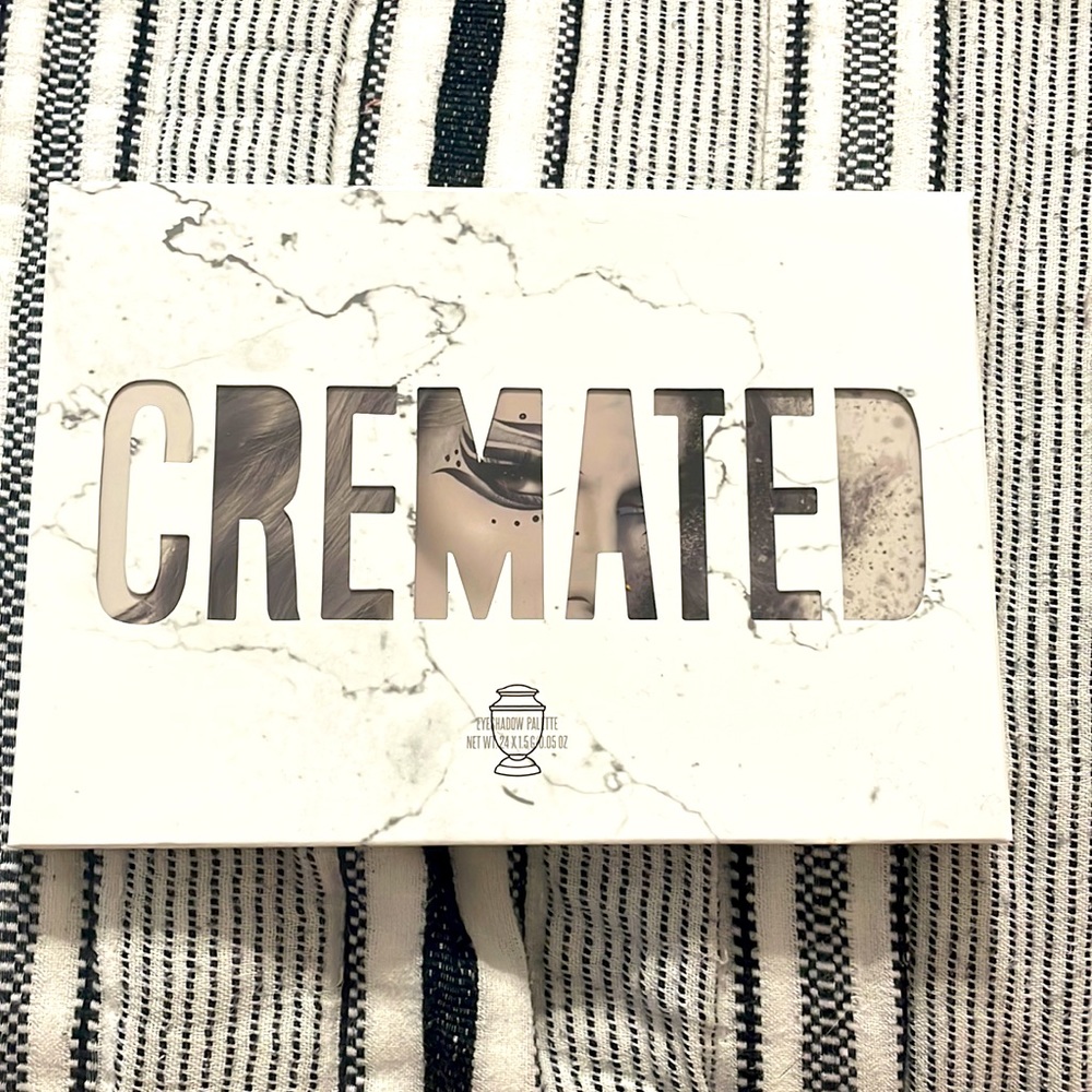 Jeffree Star Cremated Palette